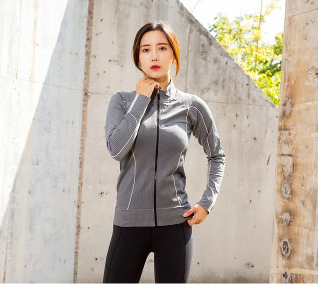Women's Slim Fit Workout Set – Flexible, Lightweight & Stylish